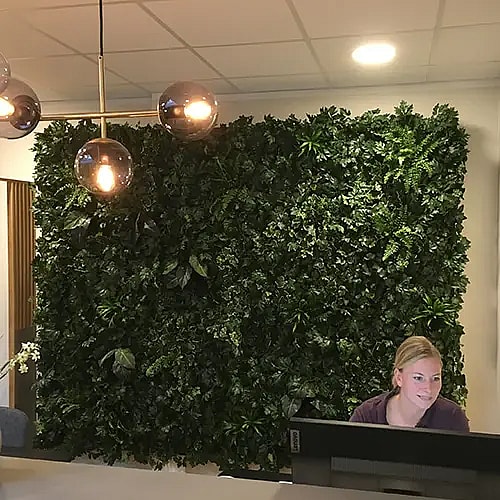 Kunstig plantevæg,